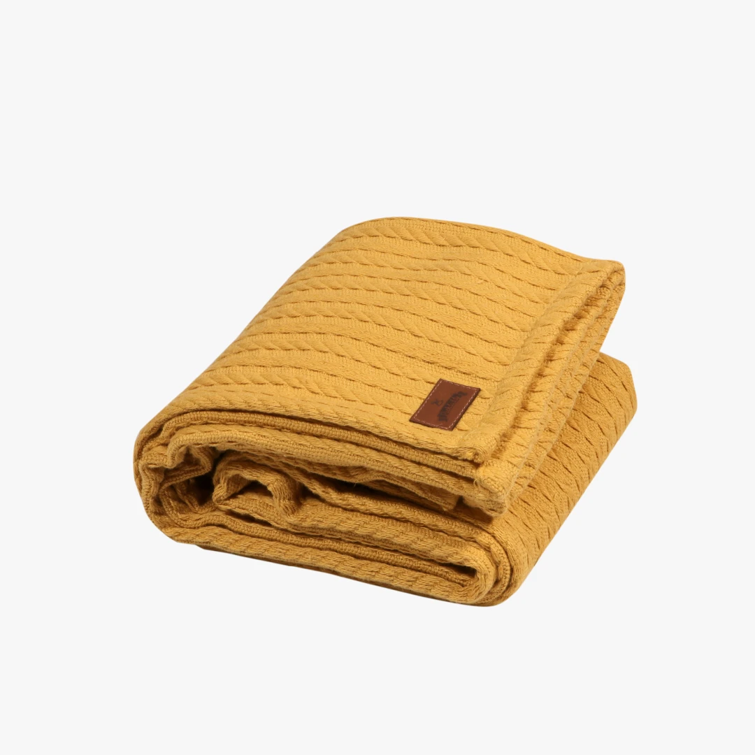 Babydecke Maja im Zopfstrickmuster, senfgelb, 72x100 cm